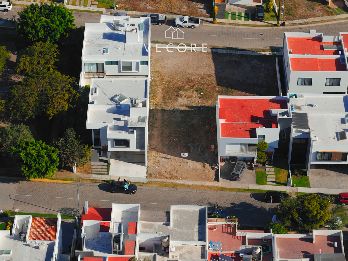 Terreno en venta en Arbolada Bosques de Santa Anita, Tlajomulco de Zúñiga — foto 1 de 11