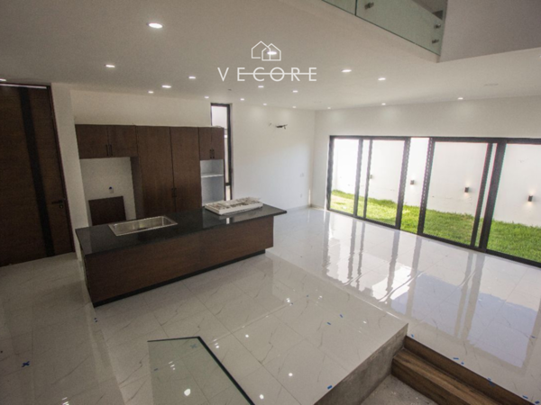 Casa en venta en Solares, Zapopan — foto 2 de 19