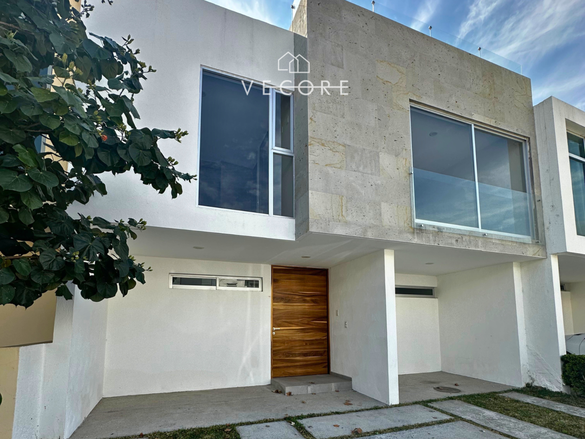 Casa en venta en Solares, Zapopan — foto 1 de 30