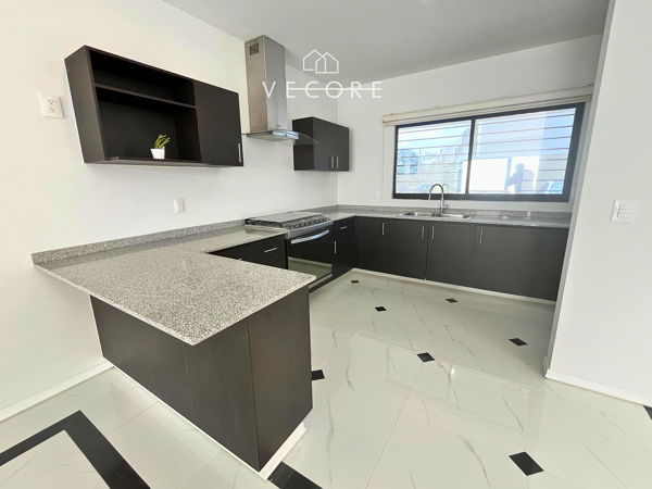 Casa en venta en Adamar, Tlajomulco de Zúñiga — foto 3 de 25