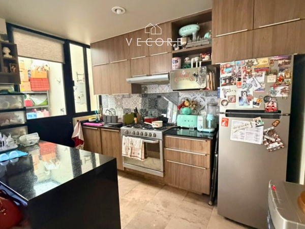 Casa en venta en Jardines de Santa Anita, Tlajomulco de Zúñiga — foto 2 de 17