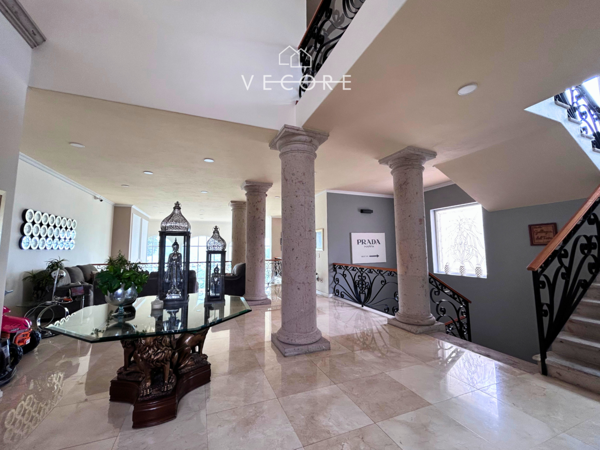 Casa en venta en Fraccionamiento Bugambilias, Zapopan — foto 3 de 22