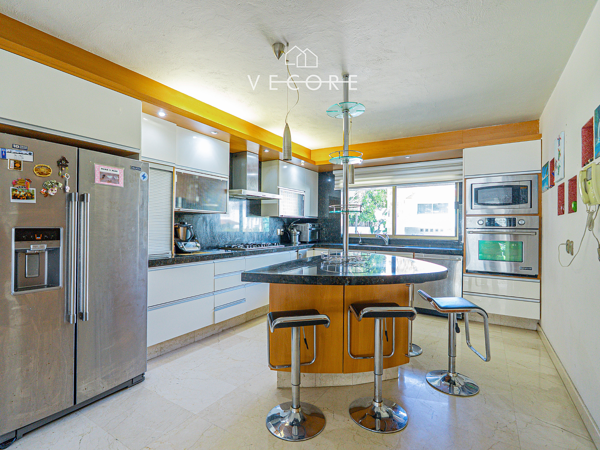 Casa en venta en Valle Real, Zapopan — foto 2 de 36