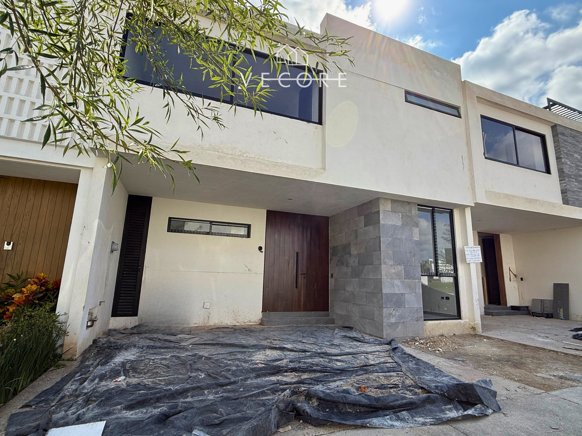 Casa en venta en Solares, Zapopan — foto 1 de 15