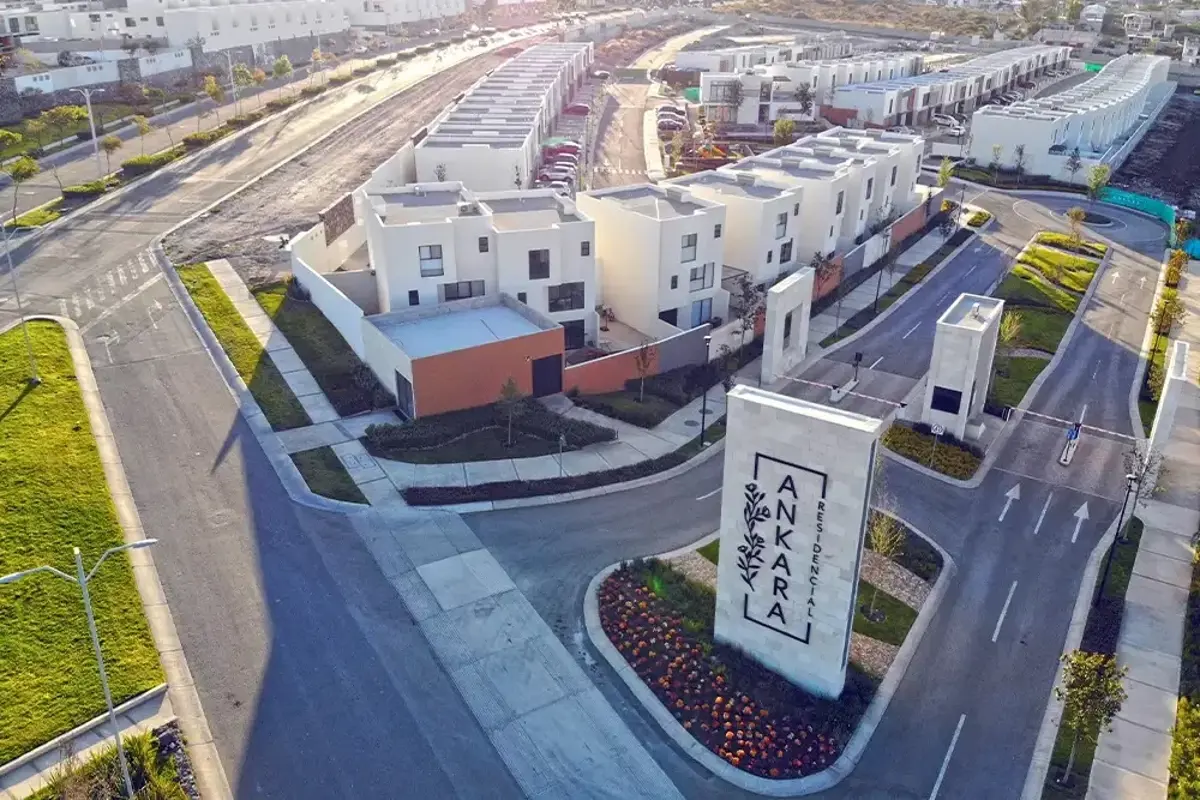 Casa en venta en Zibatá, El Marqués — foto 1 de 16