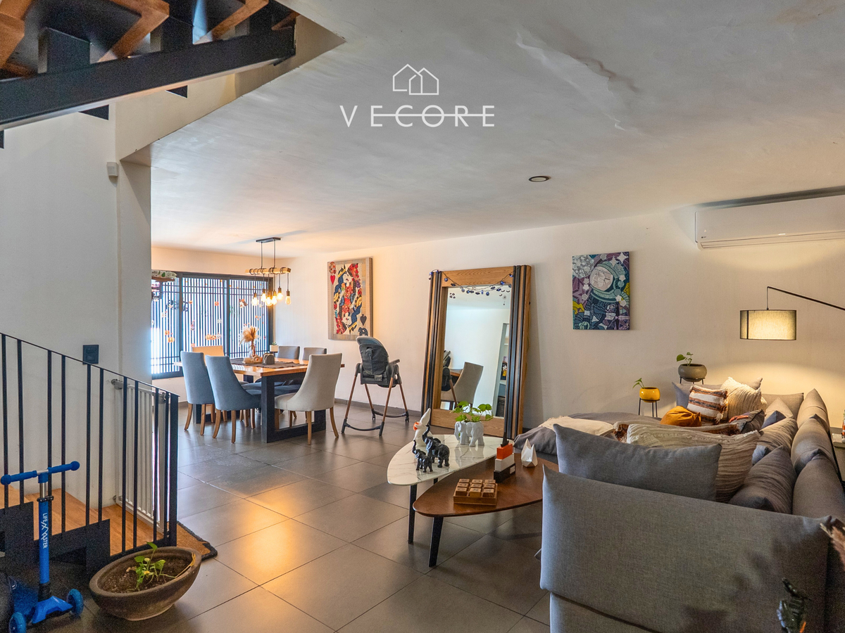 Casa en venta en Residencial Victoria, Zapopan — foto 1 de 29