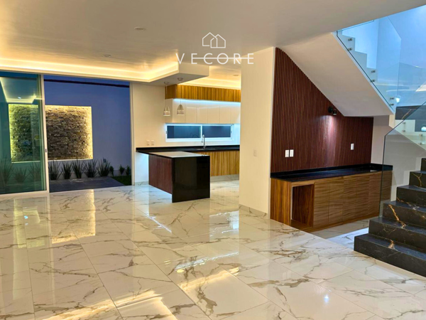 Casa en venta en Valle Imperial, Zapopan — foto 3 de 18