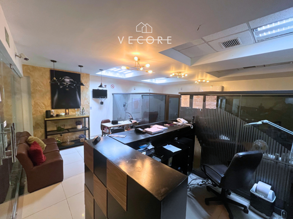 Local en venta en Royal Country, Zapopan — foto 2 de 14