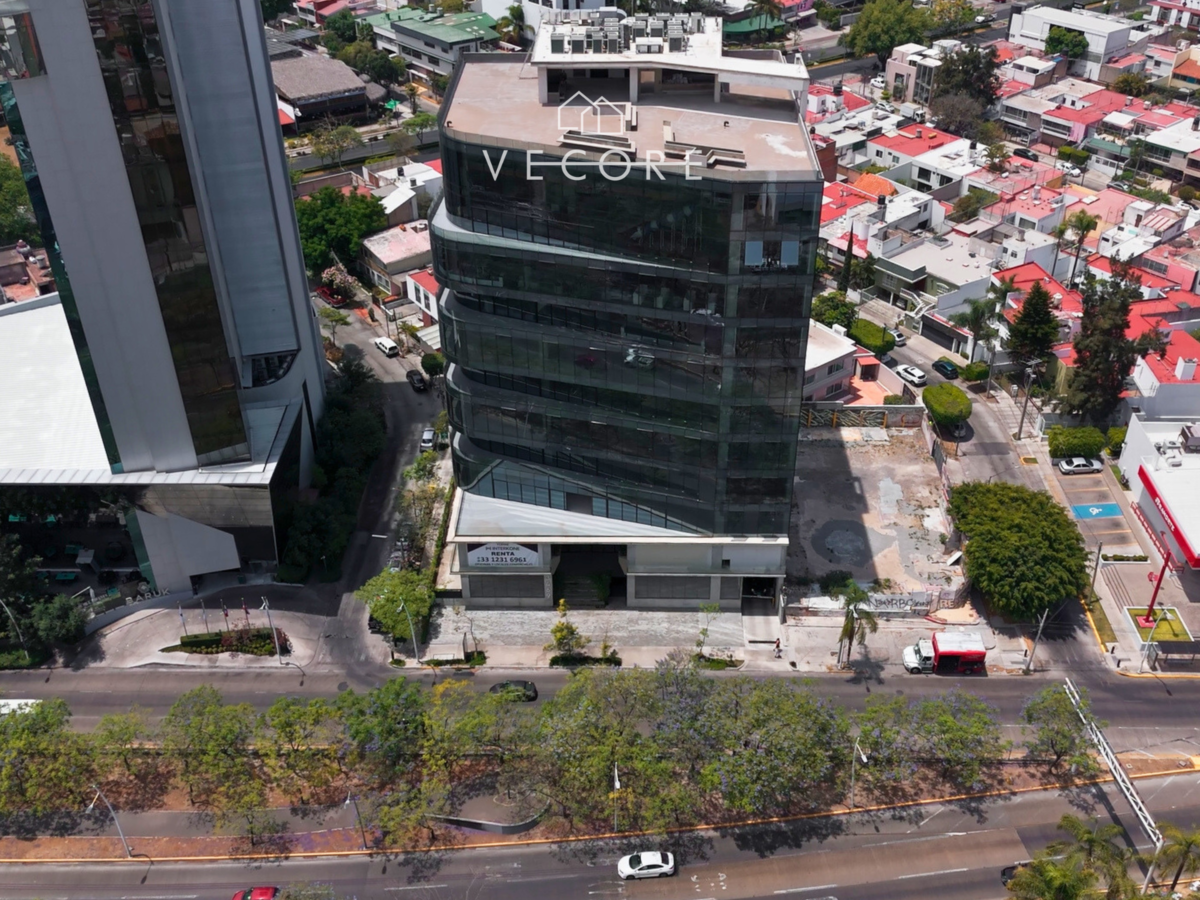 Oficina en renta en Chapalita, Guadalajara — foto 1 de 18