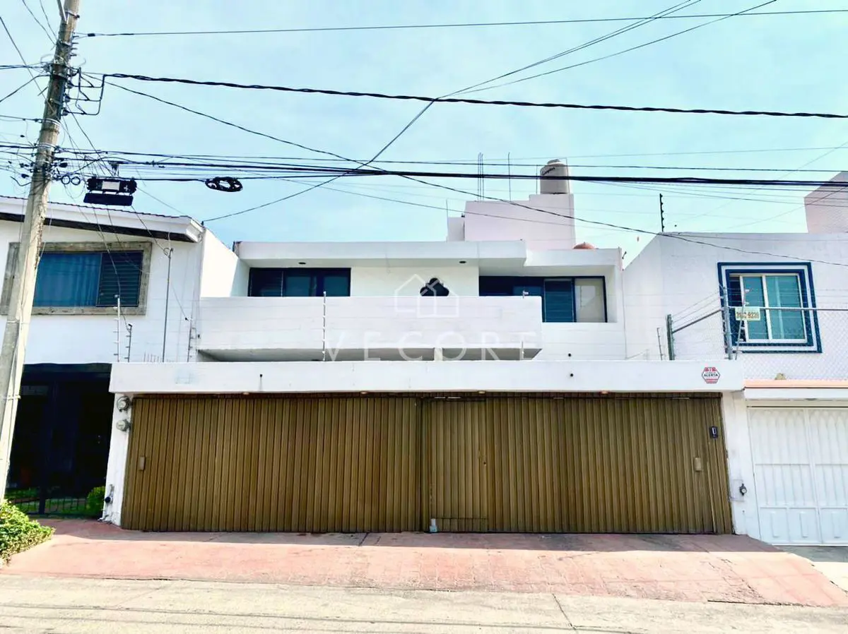 Casa en venta en Italia Providencia, Guadalajara — foto 1 de 21