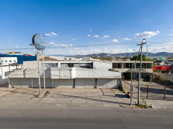 Bodega en renta en Villas del Valle, Torreón — foto 2 de 4