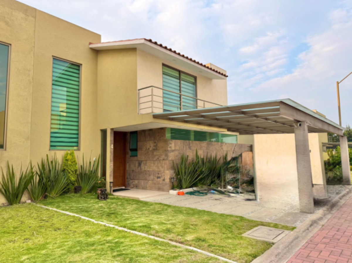 Casa en venta en San Jeronimo Chicahualco, Metepec — foto 1 de 16