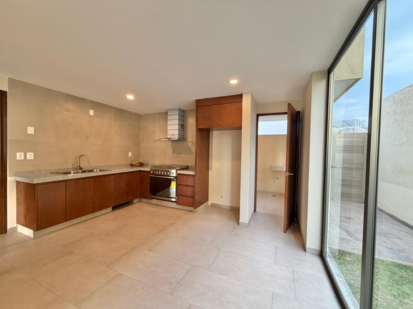 Casa en venta en San Jeronimo Chicahualco, Metepec — foto 2 de 16