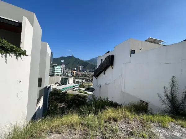 Terreno en venta en Vista Real, San Pedro Garza García — foto 2 de 4