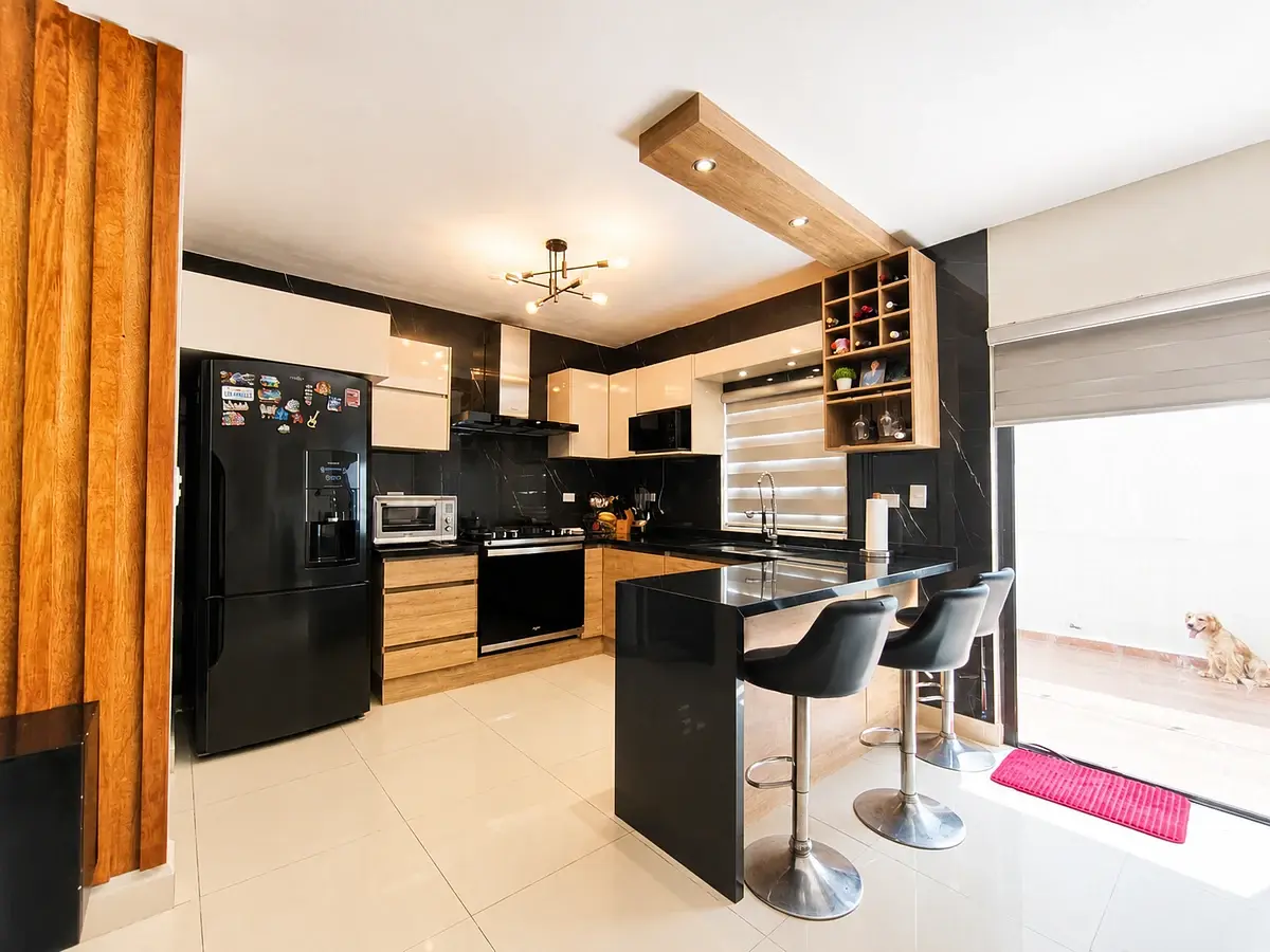 Casa en renta en Altavía, García — foto 1 de 16