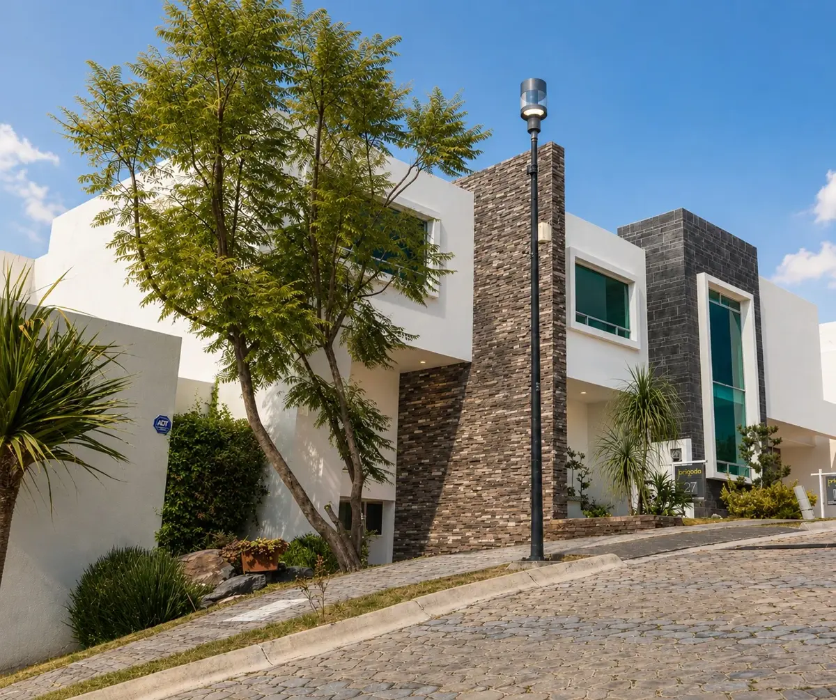 Casa en venta en Lomas de Angelópolis, San Andrés Cholula — foto 1 de 13