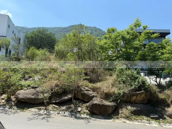 Terreno en venta en Renacimiento, Monterrey — foto 2 de 8