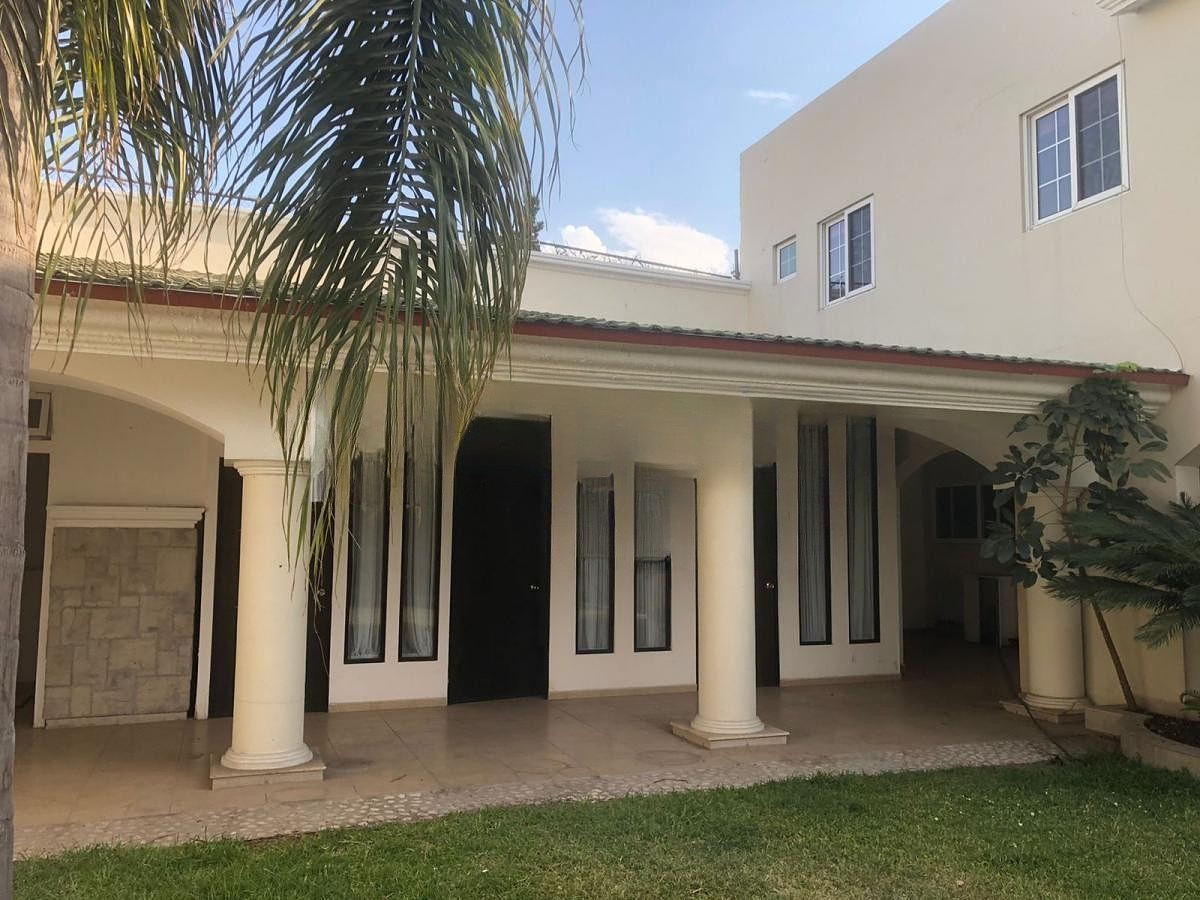 Casa en venta en Alameda, Celaya — foto 1 de 8