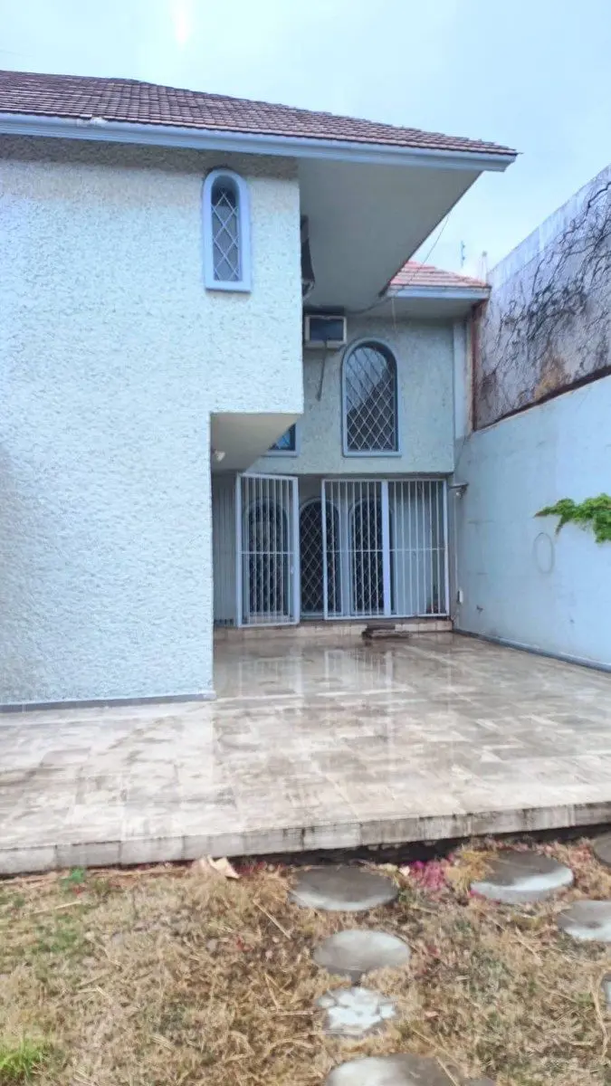 Casa en venta en Las Arboledas 4a. Sección, Celaya — foto 1 de 23