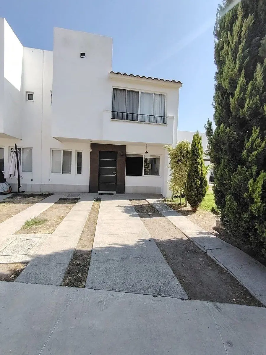 Casa en venta en Residencial Puerta de Piedra, Celaya — foto 1 de 23