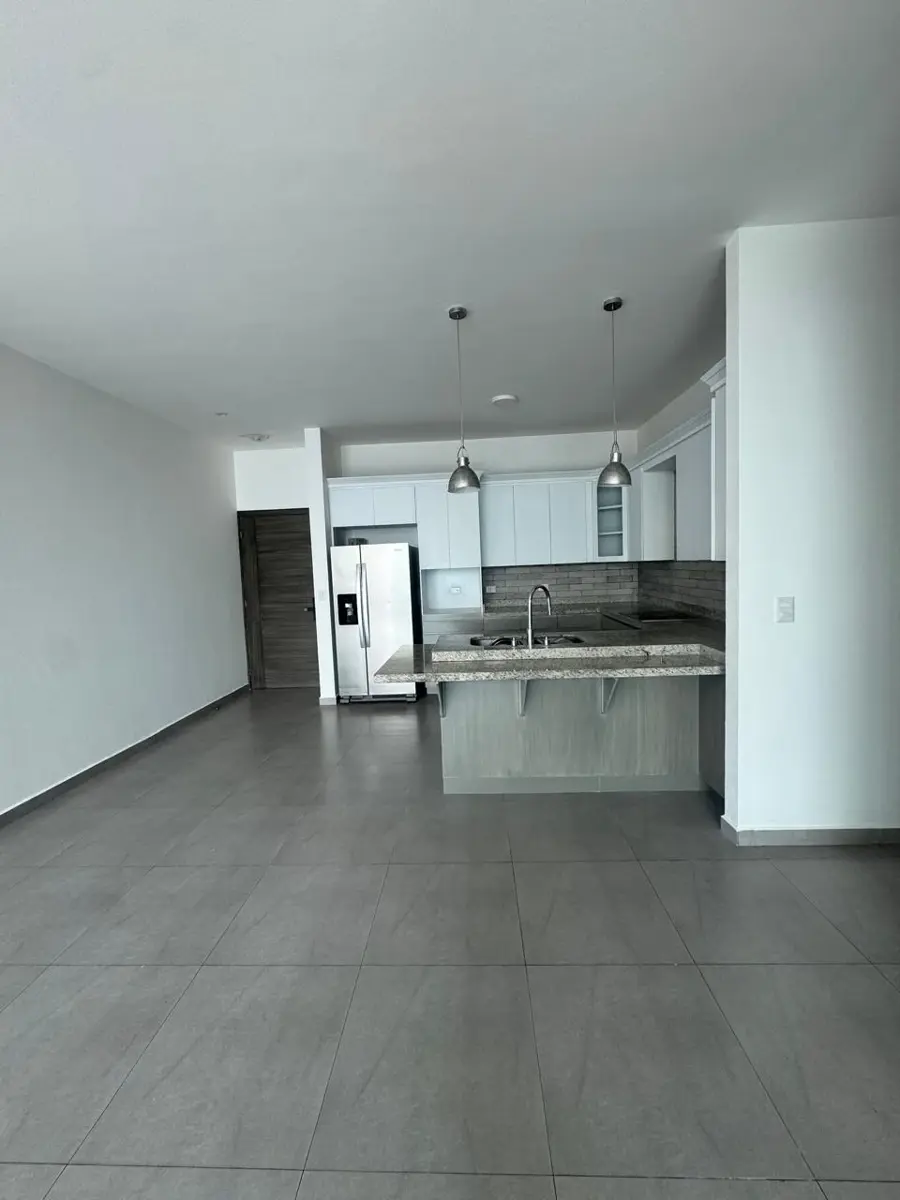 Departamento en renta en Residencial Dinastía, Monterrey — foto 1 de 30