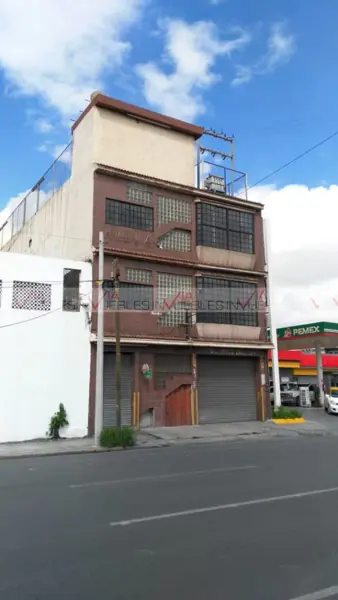 Edificio en venta en Sarabia, Monterrey — foto 2 de 8
