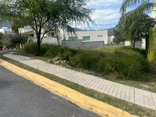 Terreno en venta en Bosques de Valle Alto, Monterrey — foto 3 de 4
