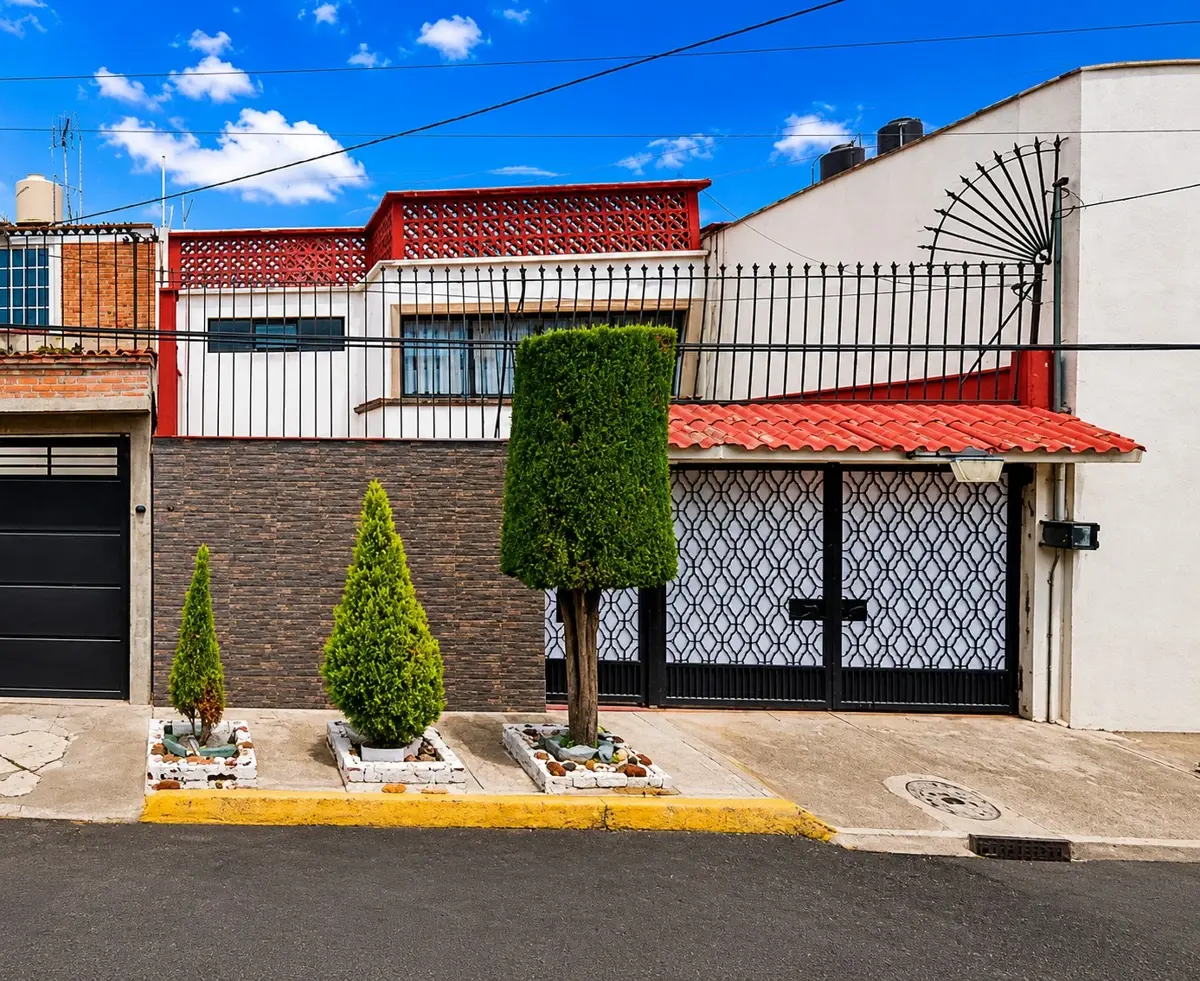 Casa en venta en Lindavista Vallejo III Sección, Gustavo A. Madero — foto 1 de 4