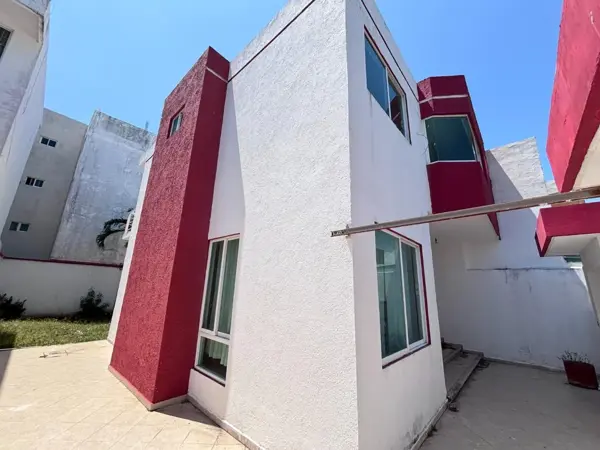 Casa en venta en Graciano Sánchez Romo, Boca del Río — foto 2 de 13