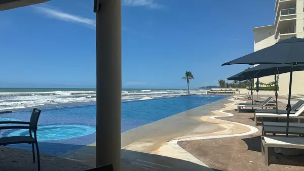 Departamento en venta en Barra Vieja, Acapulco de Juárez — foto 1 de 15