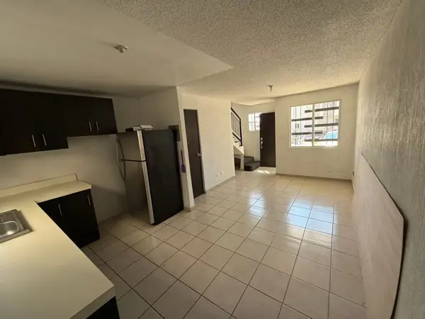 Casa en renta en Viñas del Mar, Tijuana — foto 3 de 11