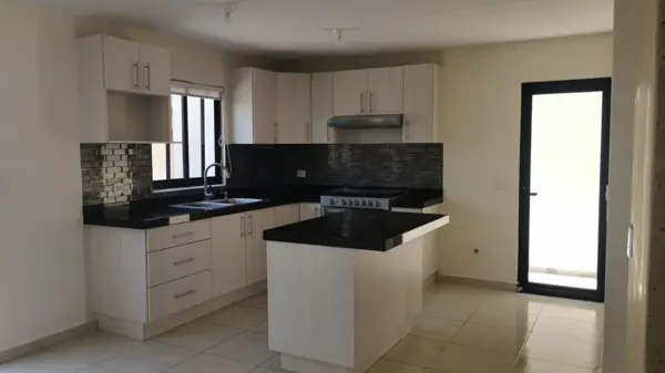 Casa en renta en Zákia, El Marqués — foto 3 de 12