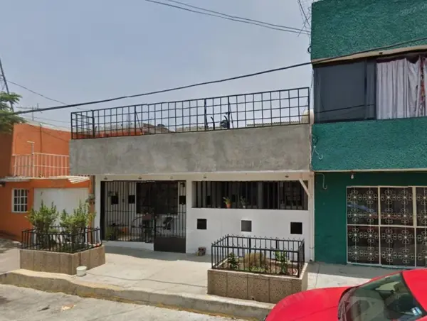 Casa en venta en Constitucion de 1917, Iztapalapa — foto 2 de 13