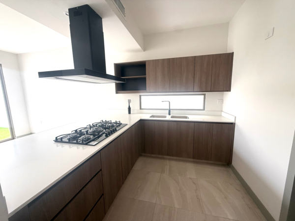 Casa en venta en Los Viñedos, Torreón — foto 2 de 24