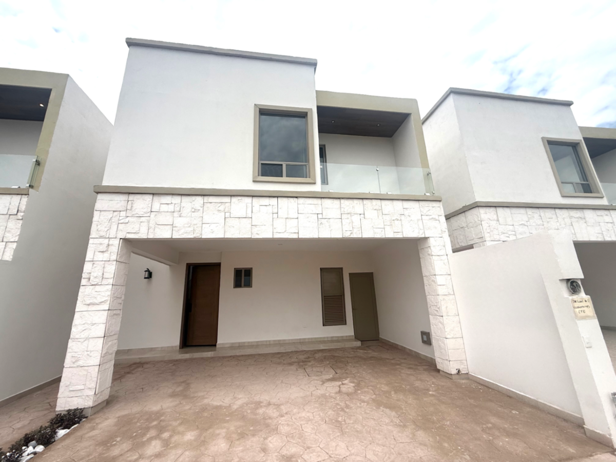 Casa en venta en Los Viñedos, Torreón — foto 1 de 24