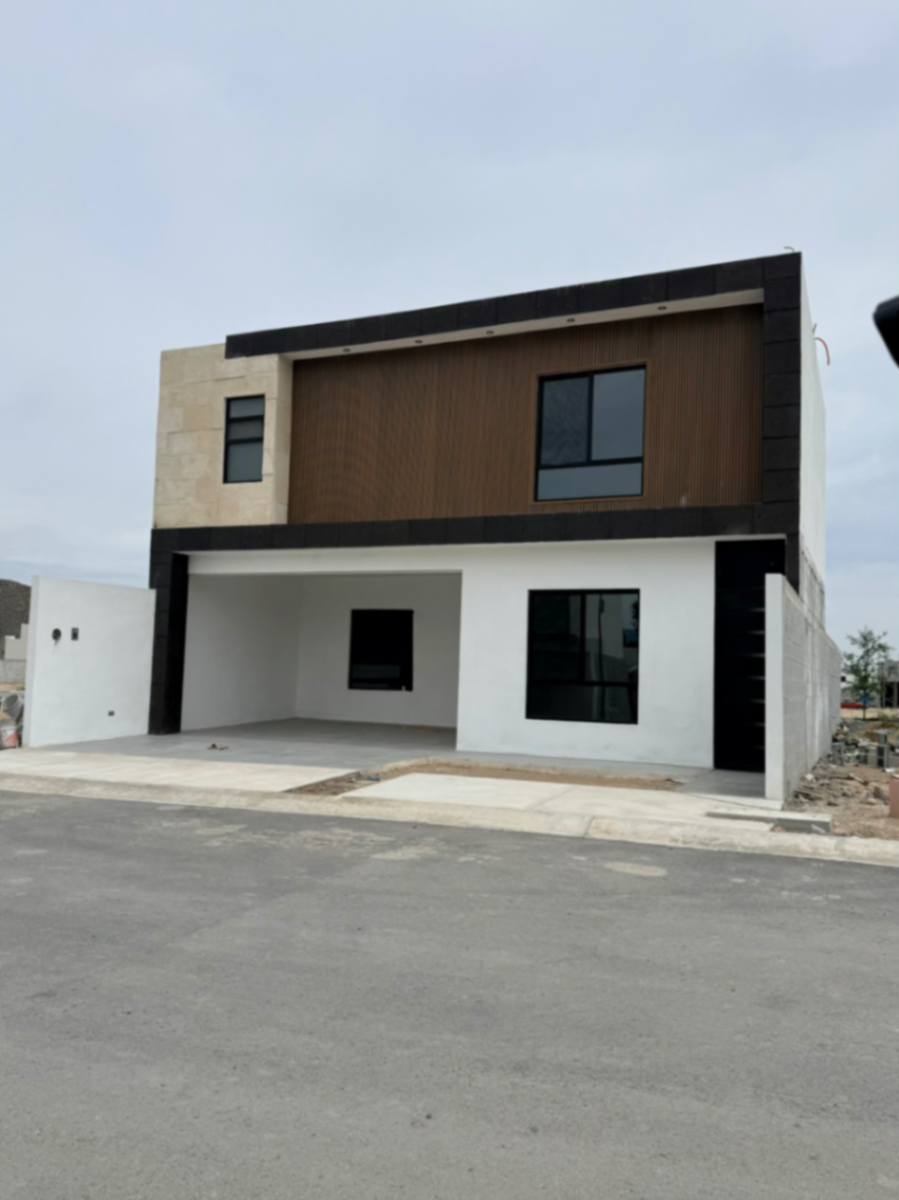 Casa en venta en Seterra Residencial, Saltillo — foto 1 de 11