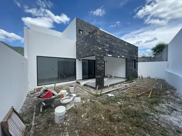 Casa en venta en Amorada Privada Residencial, Santiago — foto 2 de 2