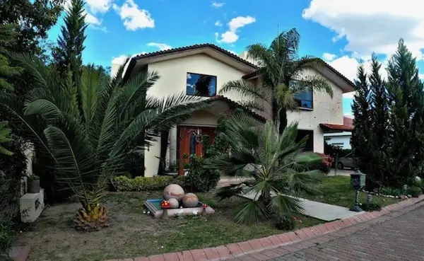Casa en venta en Jardines del Lago, Aguascalientes - Excelente oportunidad
