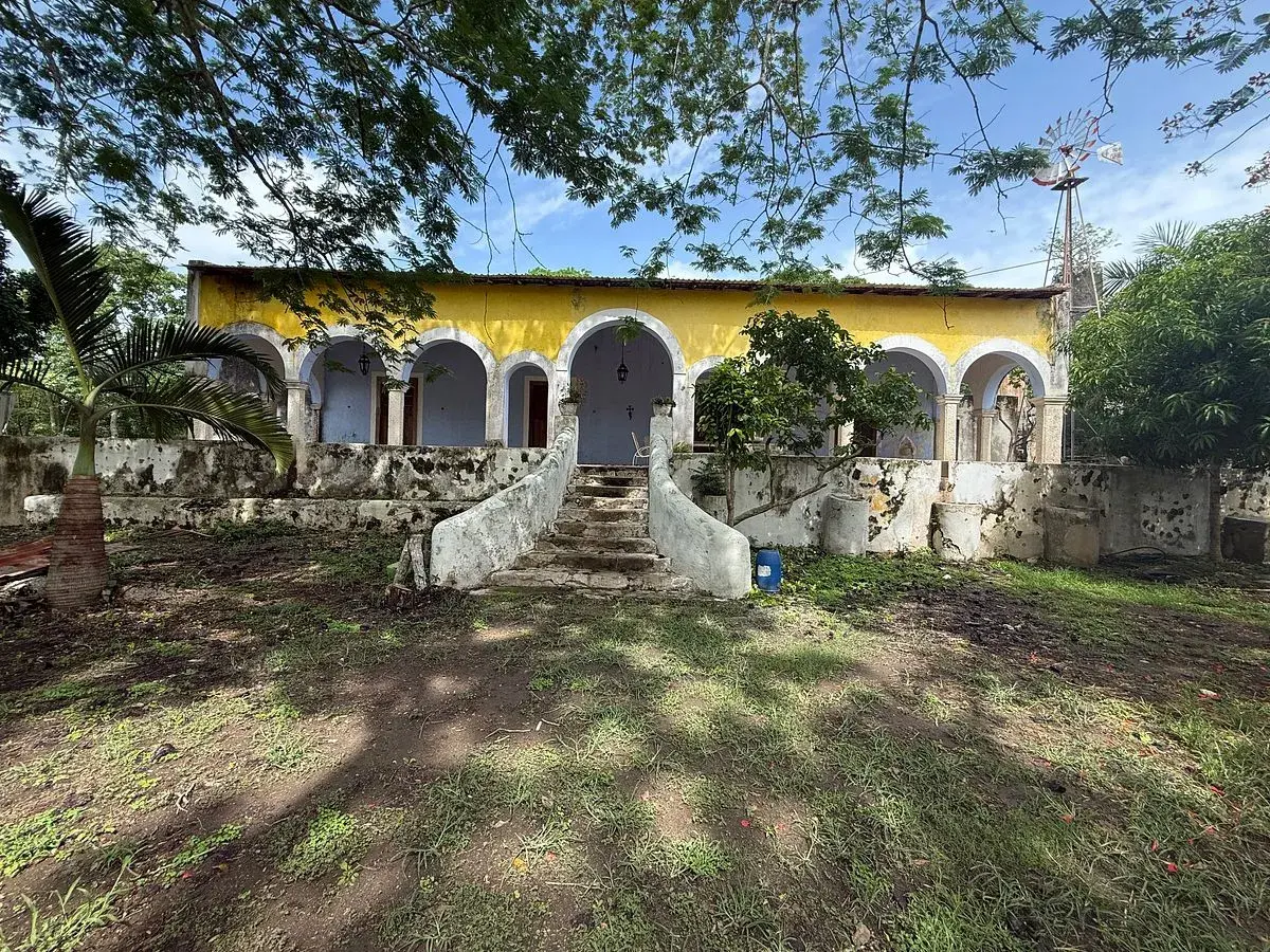 Terreno en venta en Izamal Centro, Izamal — foto 1 de 18