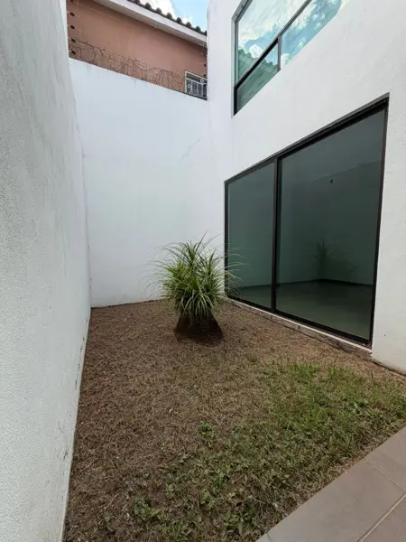 Casa en venta en Hacienda la Huerta, Morelia — foto 3 de 25