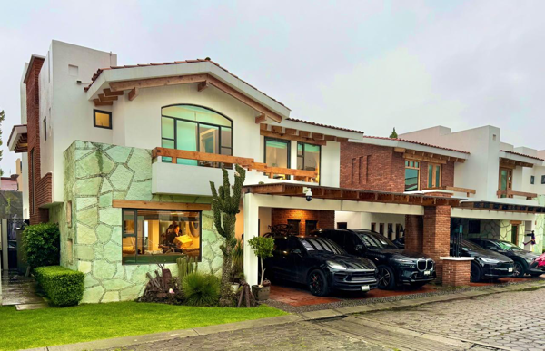 Casa en venta en Espíritu Santo, Metepec — foto 3 de 24