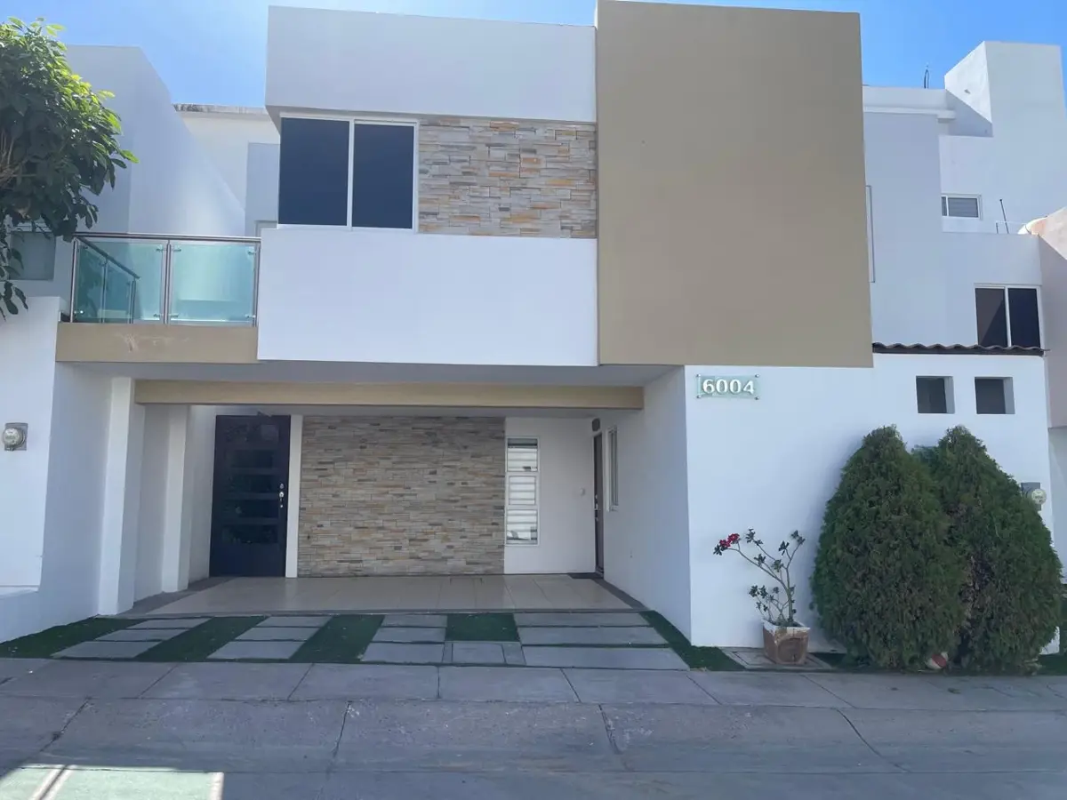 Casa en renta en Perisur, Culiacán — foto 1 de 15