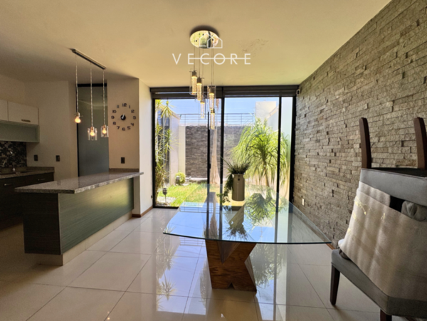 Casa en venta en Altavista Residencial, Zapopan — foto 3 de 22