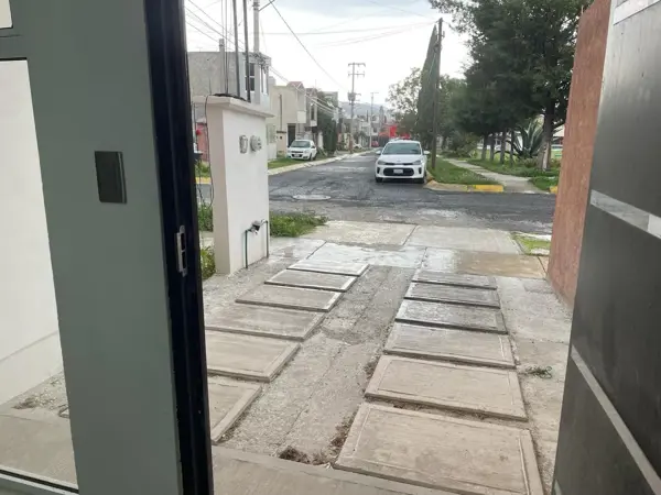 Casa en venta en Campestre Villas del Álamo, Mineral de la Reforma — foto 2 de 16