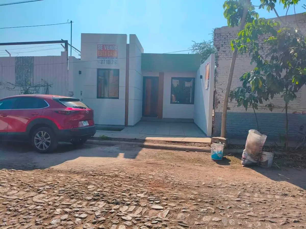 Casa en venta en Echeverria, Autlán de Navarro — foto 1 de 30