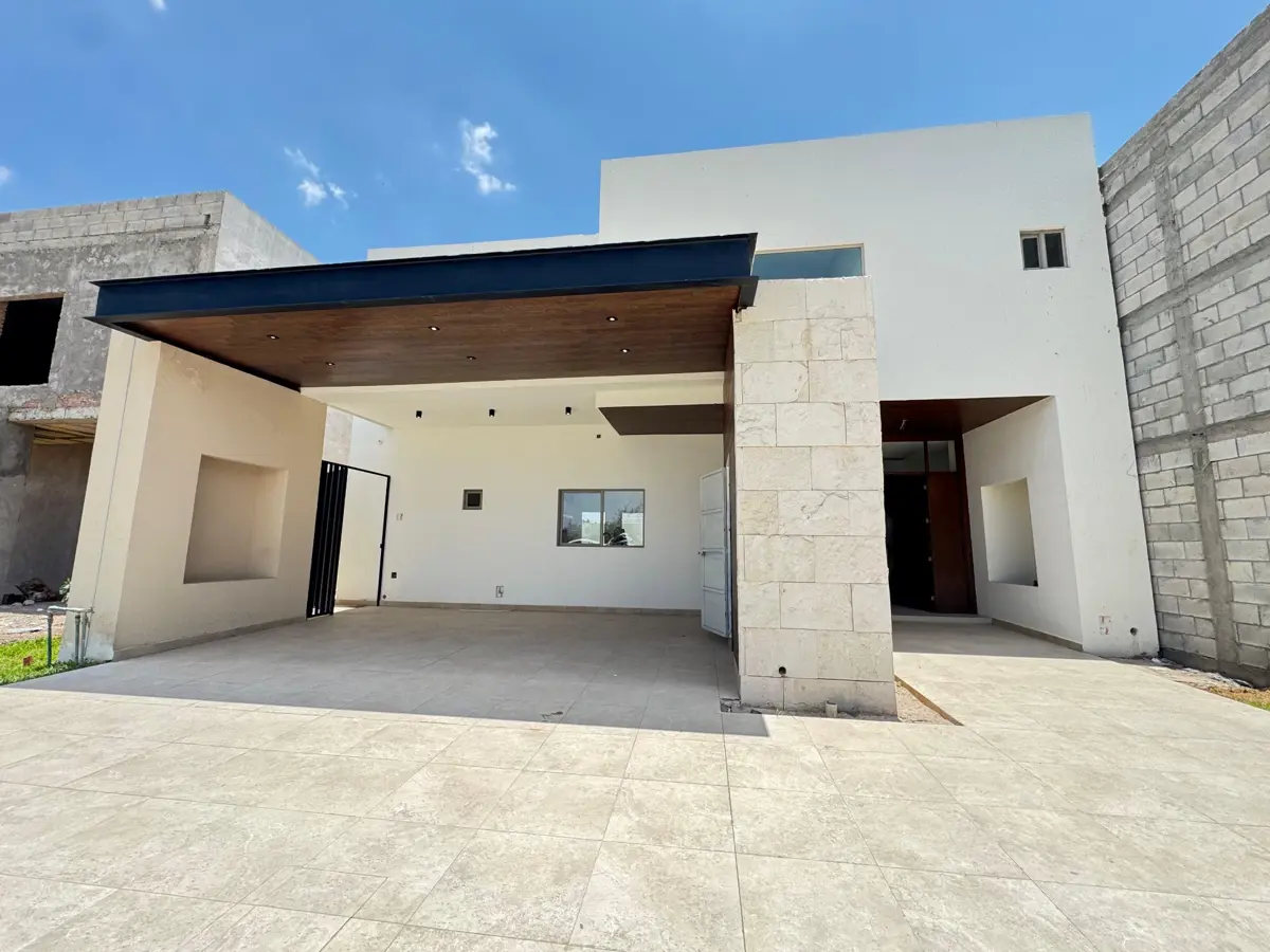 Casa en venta en Las Trojes, Torreón — foto 1 de 22