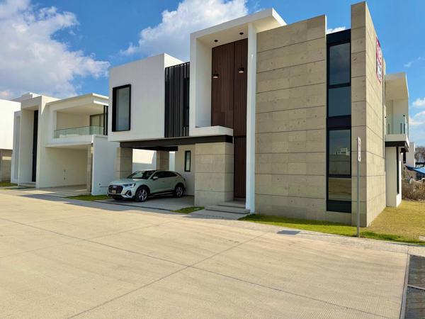 Casa en venta en Llano Grande (El Salitre), Metepec — foto 2 de 18