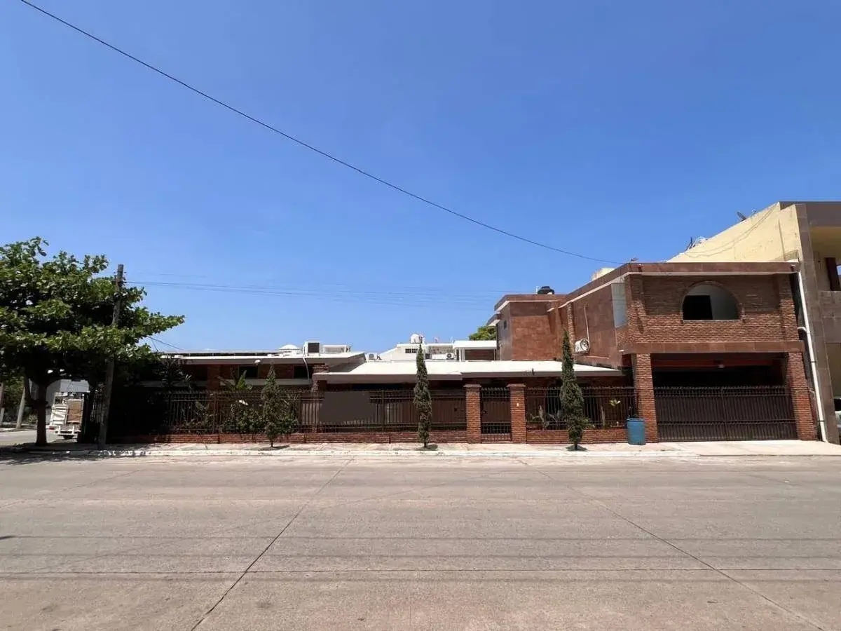 Casa en venta en Ampliación Unidad Nacional, Ciudad Madero — foto 1 de 5