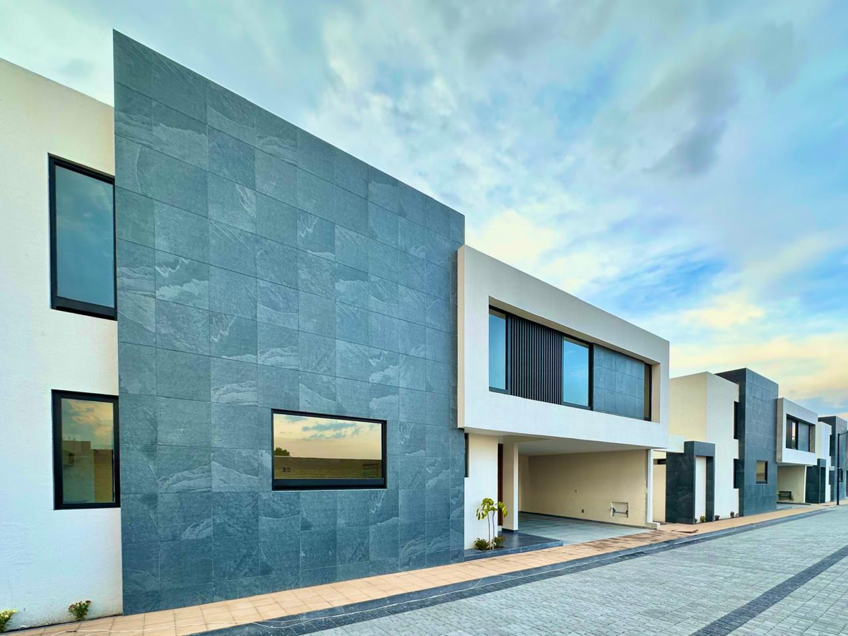 Casa en venta en San Gaspar Tlahuelilpan, Metepec — foto 1 de 17
