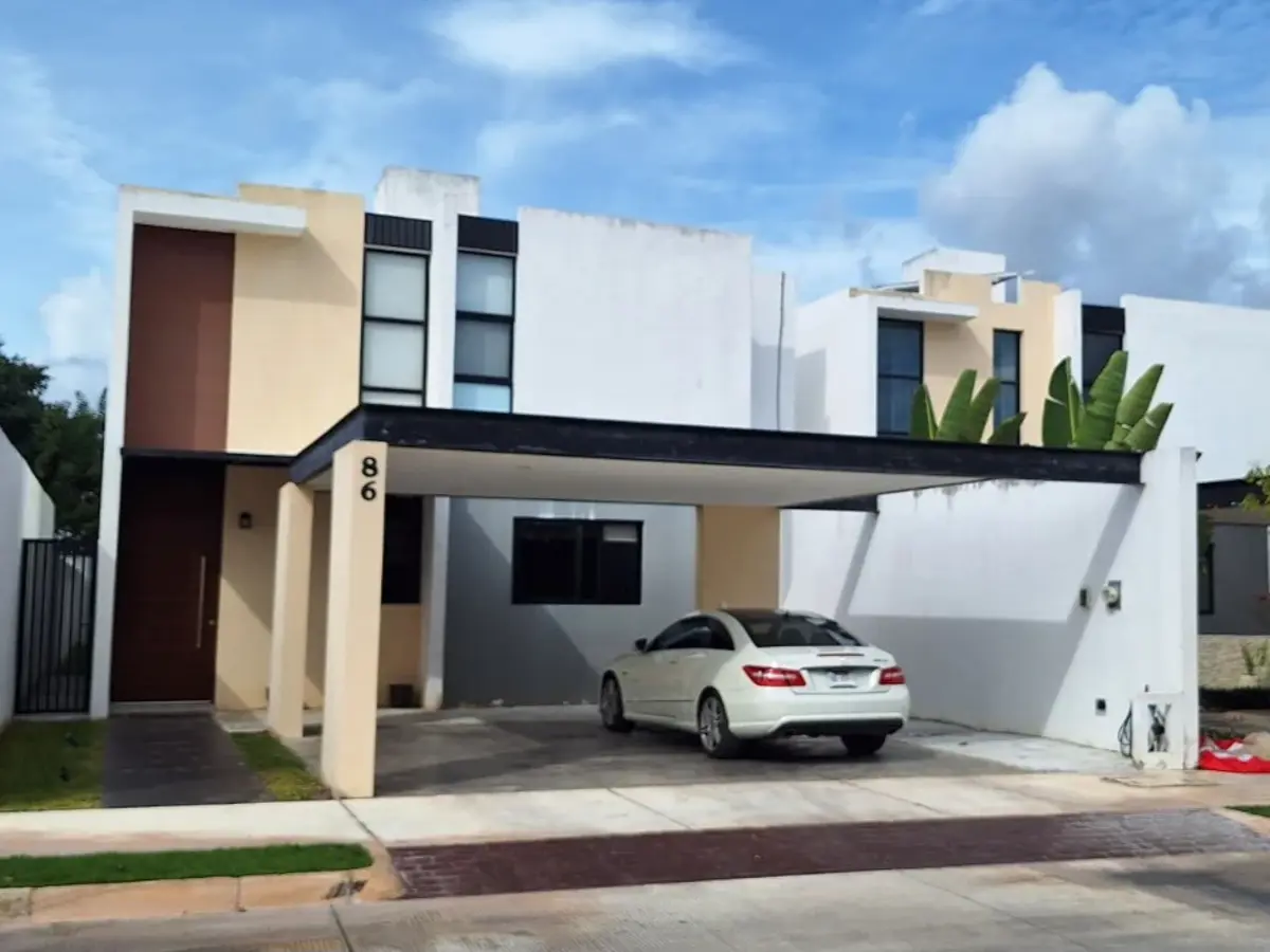 Casa en venta en Conkal, Conkal — foto 1 de 18